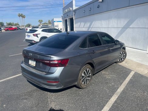 Used 2025 Volkswagen Jetta S FWD image 4
