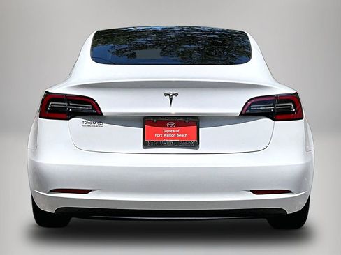 Used 2023 Tesla Model 3 Standard Range RWD image 6