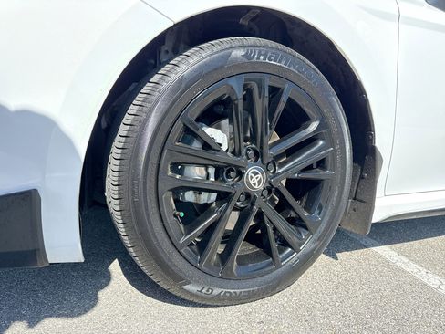 Certified 2025 Toyota Camry SE w/ Convenience Package image 18