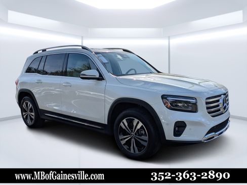 New 2026 Mercedes-Benz GLB 250 4MATIC image 1