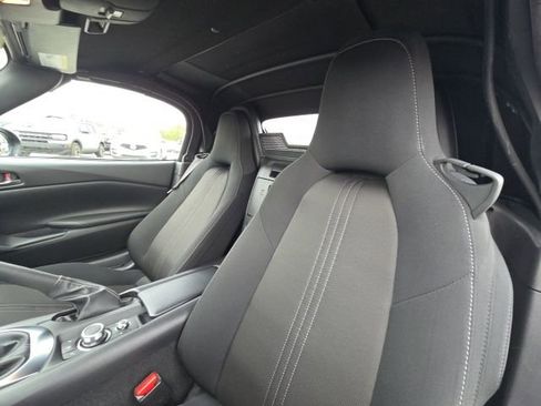 Used 2024 MAZDA MX-5 Miata Sport image 19