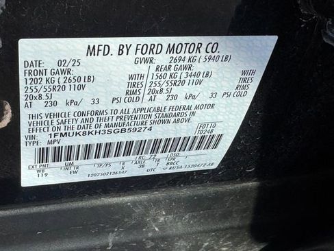 Used 2025 Ford Explorer ST-Line image 25