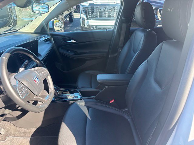 Used 2024 Buick Encore GX Sport Touring w/ Experience Buick Package AWD/4WD image 19