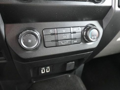 Used 2019 Ford F150 XLT image 18