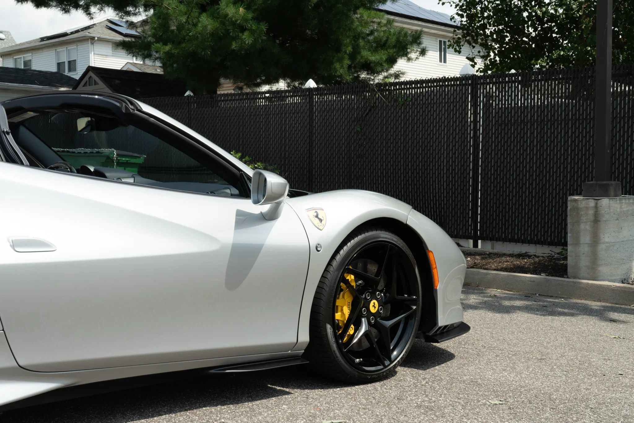 Used 2022 Ferrari F8 Tributo RWD image 45