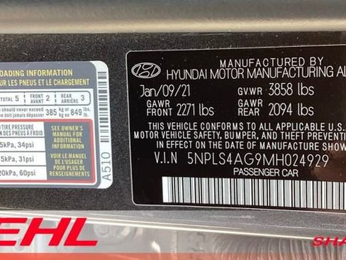 Used 2021 Hyundai Elantra SEL w/ Convenience Package image 9