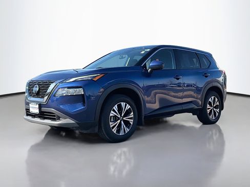 Used 2021 Nissan Rogue SV image 11