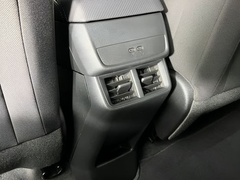 New 2026 Chevrolet Equinox LT AWD/4WD image 21