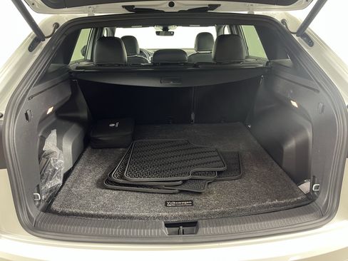 Used 2023 Volkswagen Atlas Cross Sport SEL Premium R-Line image 28