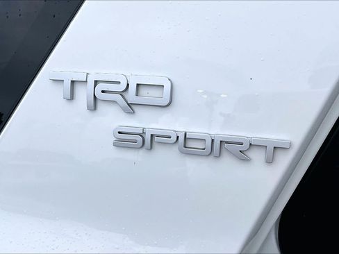 Used 2023 Toyota 4Runner TRD Sport AWD/4WD image 10