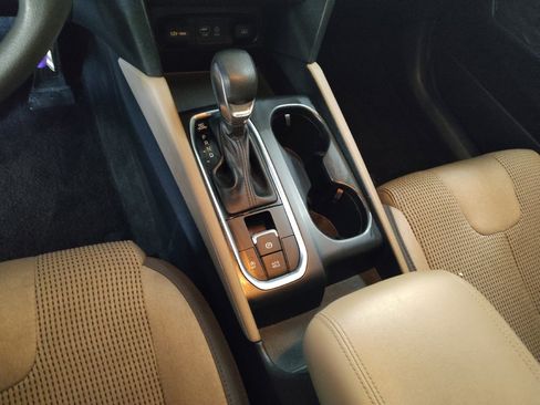 Used 2020 Hyundai Santa Fe SE image 26