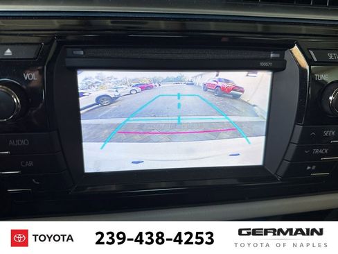 Used 2016 Toyota Corolla LE image 12