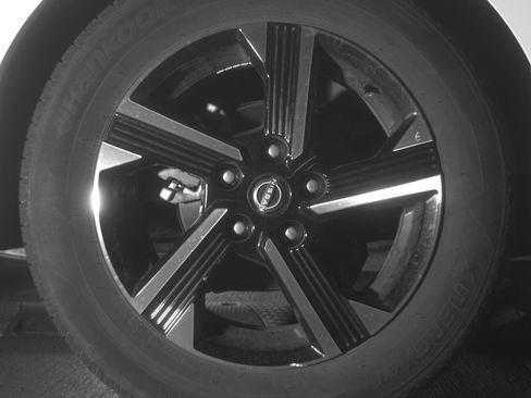 Used 2025 Nissan Sentra SV image 15