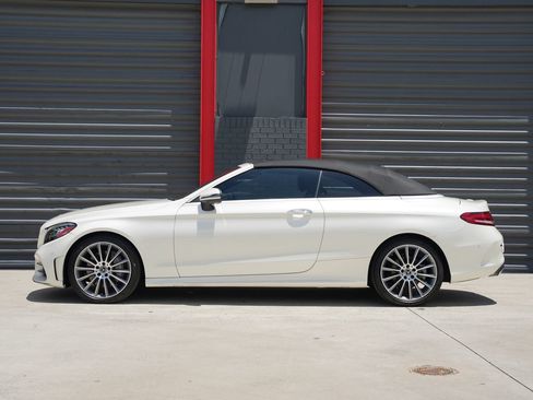 Used 2023 Mercedes-Benz C 300 Cabriolet image 5