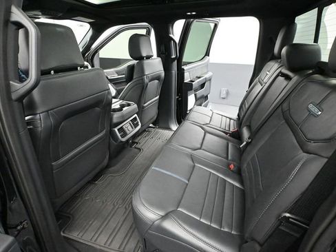 Used 2025 Ford F250 Platinum image 41