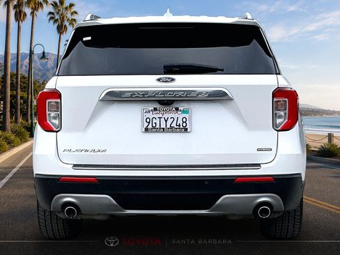 Used 2023 Ford Explorer Platinum w/ Technology Package RWD image 6