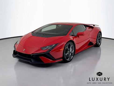 Used 2023 Lamborghini Huracan Tecnica image 7