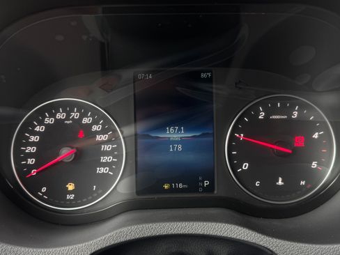 Used 2025 Mercedes-Benz Sprinter 2500 image 27