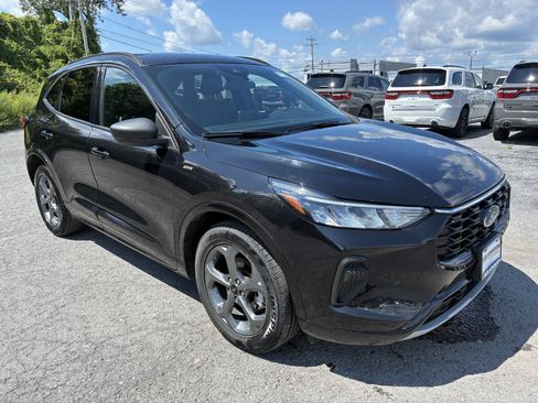 Used 2023 Ford Escape ST-Line AWD/4WD image 1