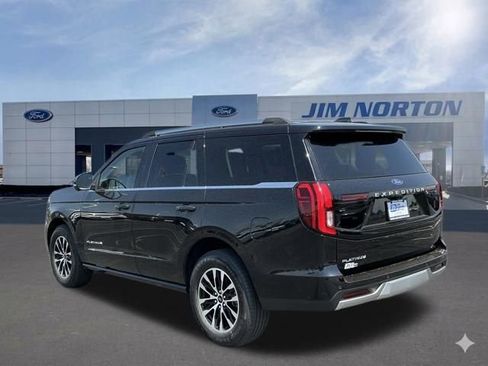 Used 2025 Ford Expedition Platinum AWD/4WD image 7