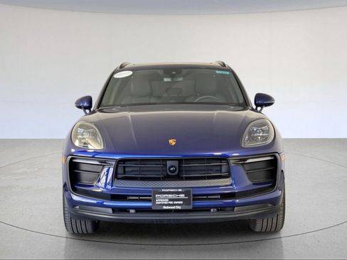 Certified 2026 Porsche Macan AWD/4WD image 11