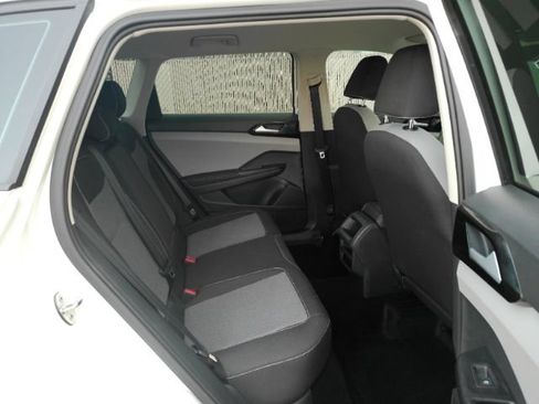 Used 2024 Volkswagen Taos S FWD image 20