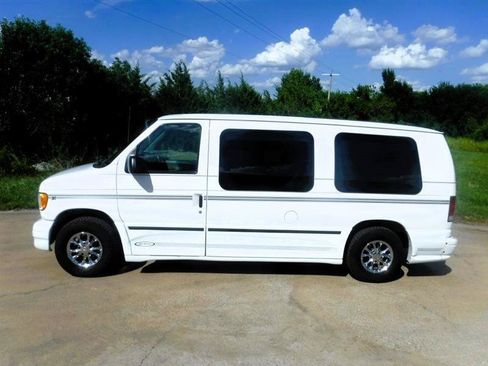 Used 2000 Ford E-150 and Econoline 150 RWD image 5