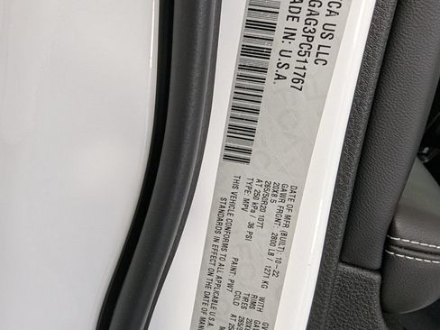 Used 2023 Jeep Grand Cherokee Altitude RWD image 32