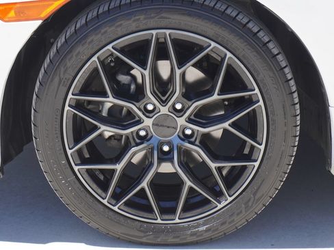 Used 2020 Honda Civic LX image 4