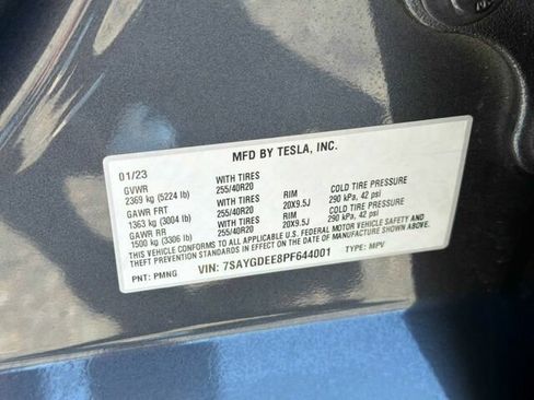 Used 2023 Tesla Model Y Long Range AWD/4WD image 37