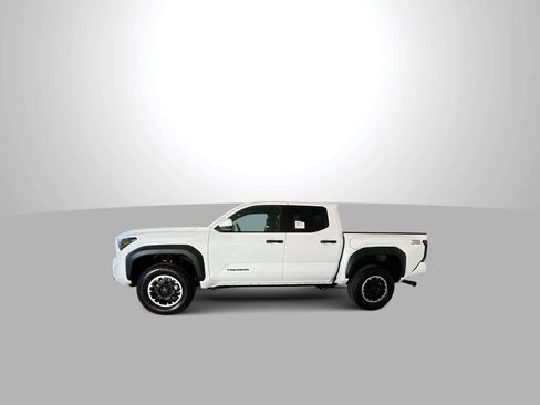 New 2026 Toyota Tacoma TRD Off-Road image 5