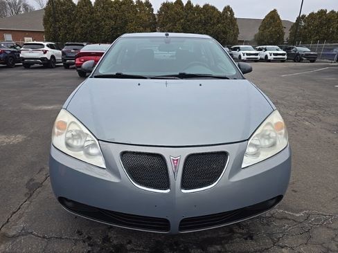 Used 2008 Pontiac G6 Sedan w/ Sport Package image 2