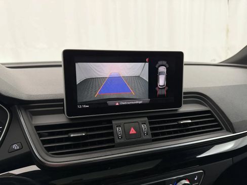 Used 2019 Audi Q5 2.0T AWD/4WD image 21