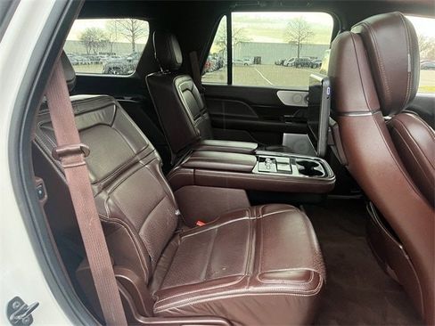 Used 2018 Lincoln Navigator Black Label w/ Cargo Package image 32