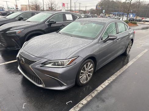 Used 2019 Lexus ES 350 w/ Premium Package image 3