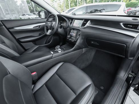 Used 2019 INFINITI QX50 Luxe w/ Navigation Package image 37