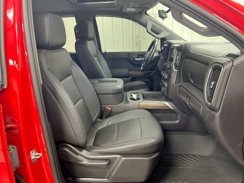Used 2021 Chevrolet Silverado 1500 LT Trail Boss w/ Convenience Package II AWD/4WD image 22