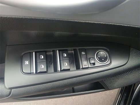 Certified 2024 Kia Forte LXS w/ LXS Technology Package image 13