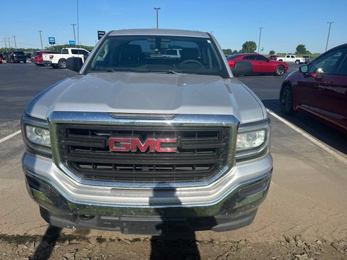 Used 2017 GMC Sierra 1500 4x4 Double Cab image 2