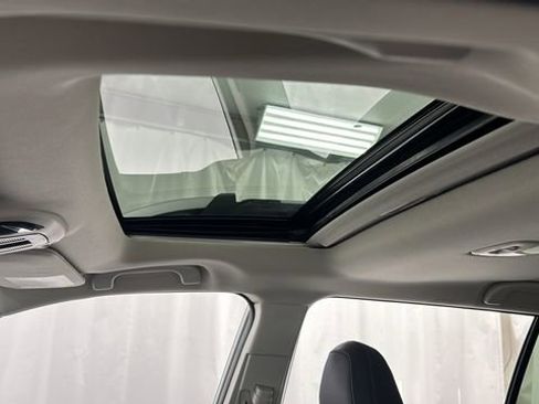 Certified 2023 Subaru Outback Touring image 39