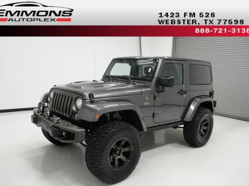 Used 2017 Jeep Wrangler 75th Anniversary image 1