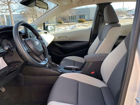 Certified 2025 Toyota Corolla LE w/ Convenience Package image 13