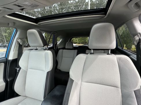 Used 2018 Toyota RAV4 XLE image 8