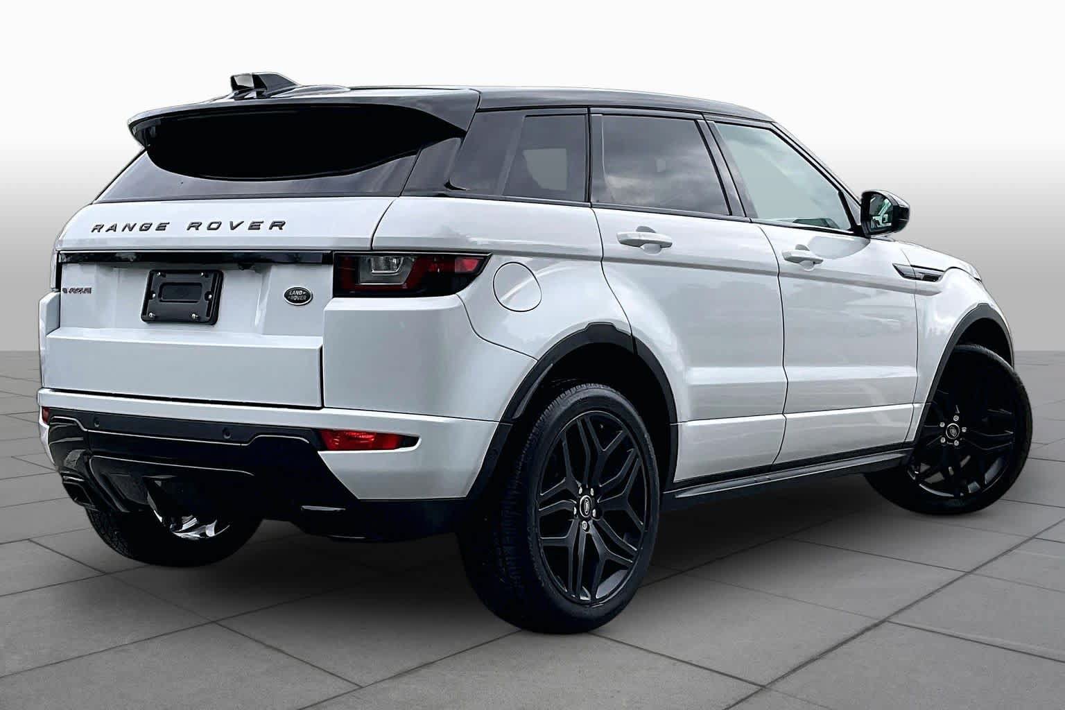Used 2017 Land Rover Range Rover Evoque HSE Dynamic AWD/4WD image 12