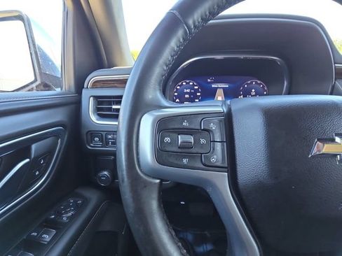 Used 2024 Chevrolet Tahoe Premier RWD image 11