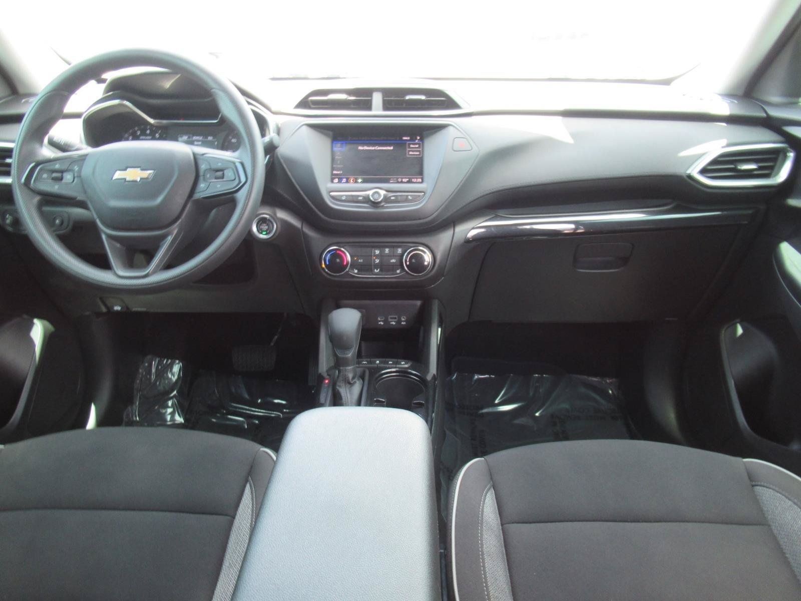 Certified 2023 Chevrolet TrailBlazer LT FWD image 12