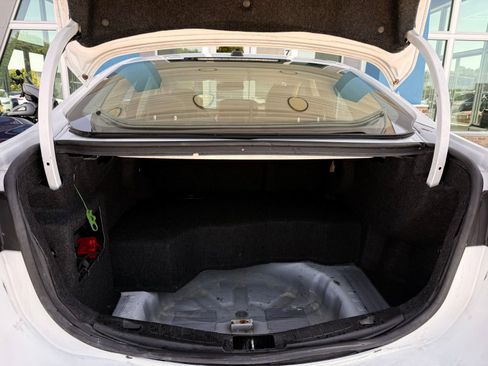 Used 2018 Ford Fusion SE w/ Equipment Group 602A FWD image 37