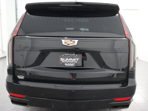 Used 2021 Cadillac Escalade Sport Platinum AWD/4WD image 43