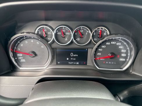 Used 2021 Chevrolet Silverado 1500 LT Trail Boss w/ Convenience Package II AWD/4WD image 15