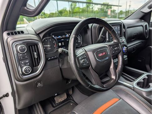 Used 2023 GMC Sierra 2500 AT4 w/ AT4 Premium Plus Package AWD/4WD image 22